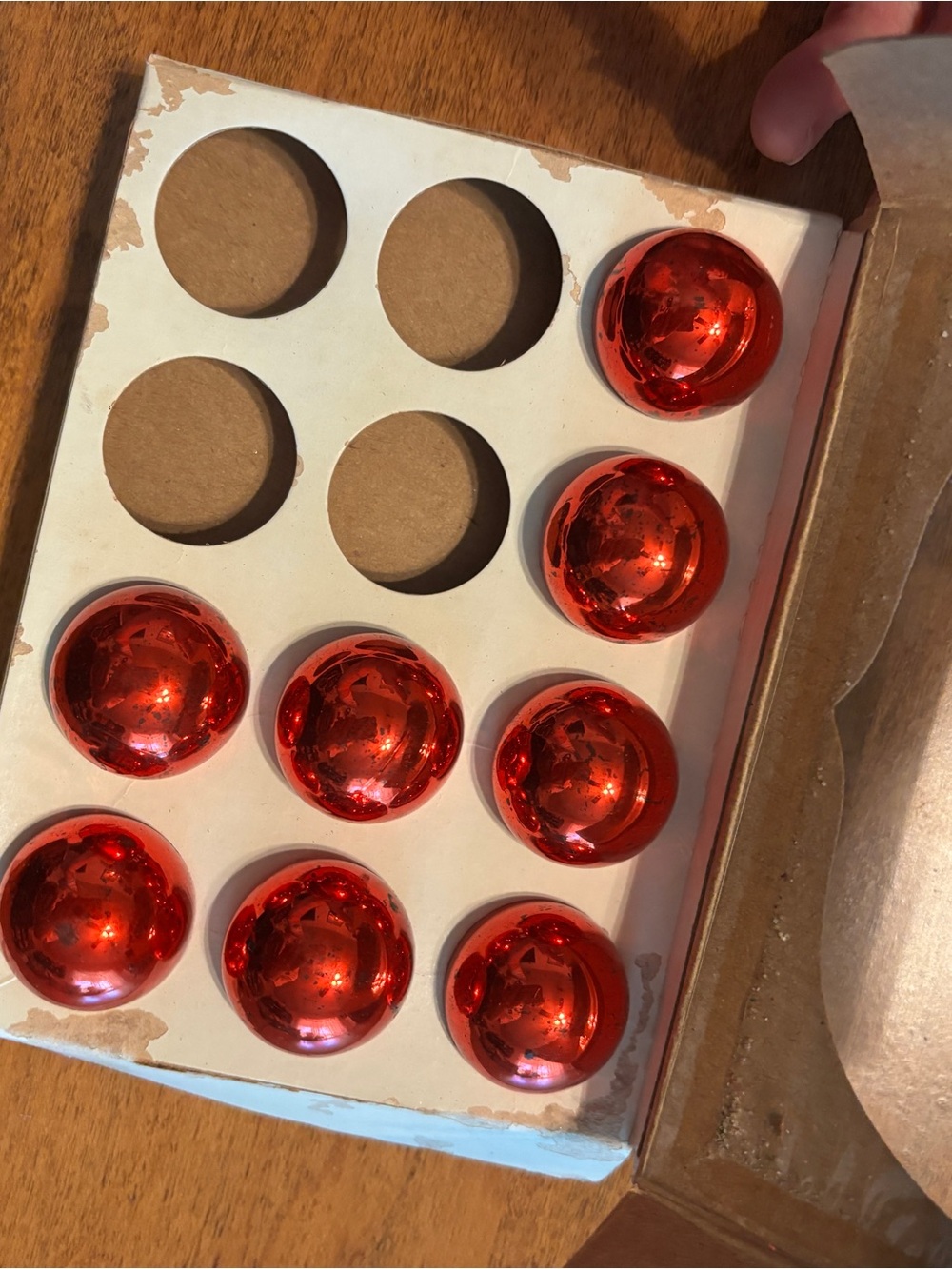 Vintage Shiny Brite set of 8 small red globes
